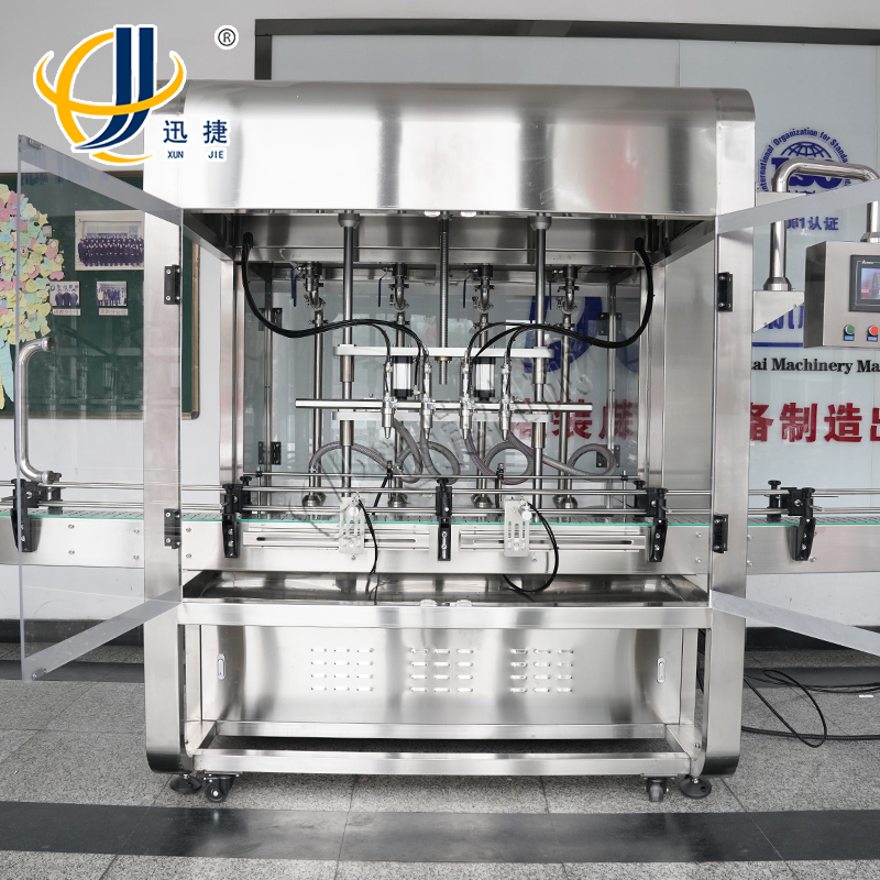 世界那么大，來看看迅捷機械的潤滑油灌裝機